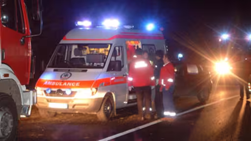 ambulanta-accident-noaptea.jpg