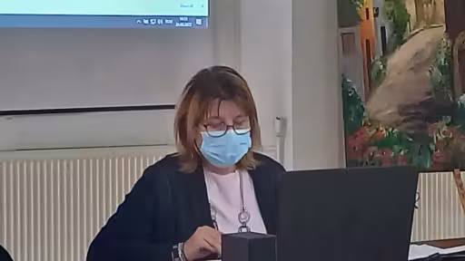 au.jpg