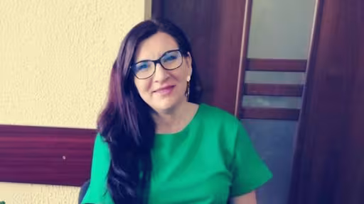 clau.jpg