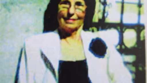 delia.jpg