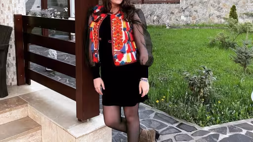 cris.jpg