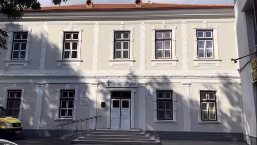 pinti.jpg