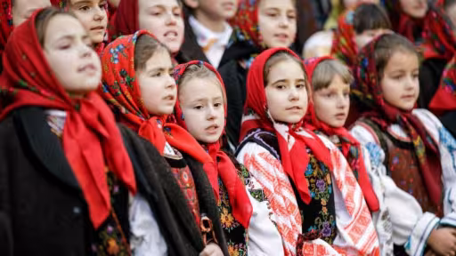 01filmaricolindebistrita.jpg