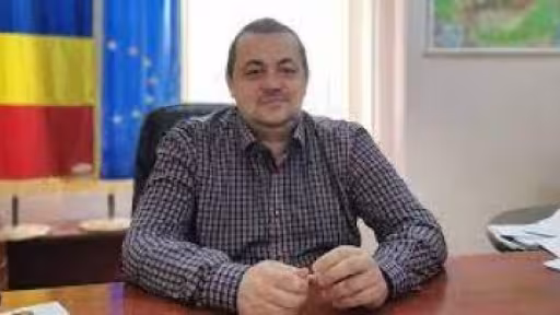 avram1.jpg