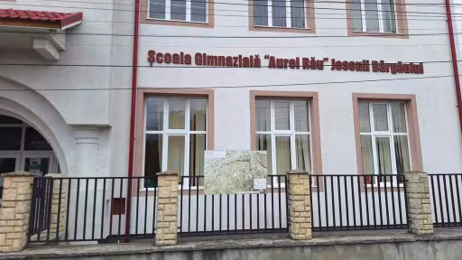 scoalajoseni.jpg