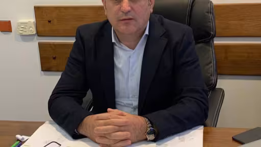 traian-larionesi-proprietarul-frasinul-1.jpg