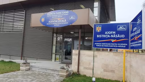 ajof32.jpg