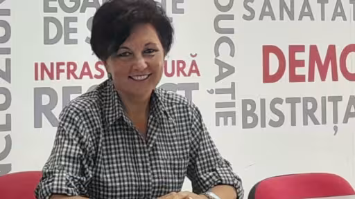 monicasasarman.jpg