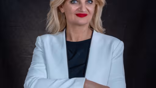 dianamorar.jpg