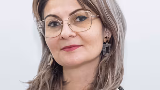 dr-nat-laura-bogdana-medinterna3.jpg