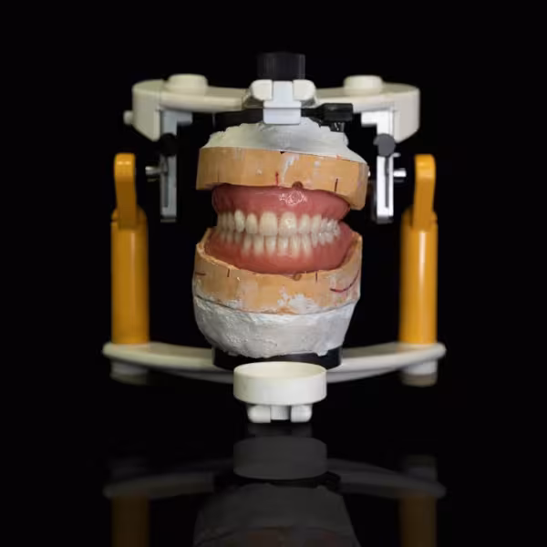 danturacompletaintr-osingurazi-tratamentulall-6lallldental.jpg
